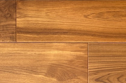 カバ桜　無垢フローリング（節少ない）　UV塗装